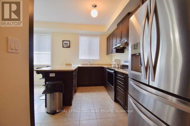 11 Sprucewood Road — photo 8