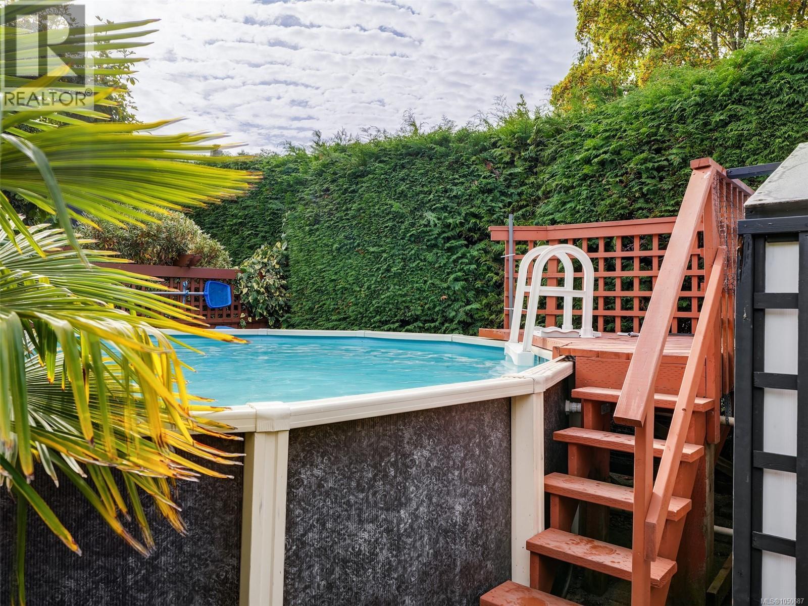  2390 Musgrave Street, Oak Bay