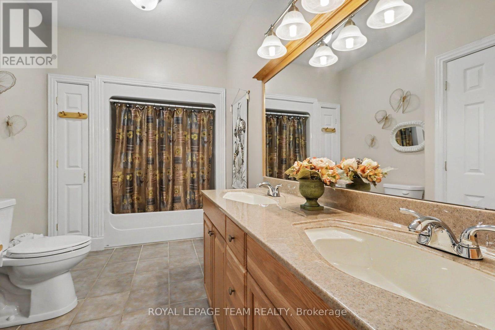 600 CROZIER ROAD - Image 19