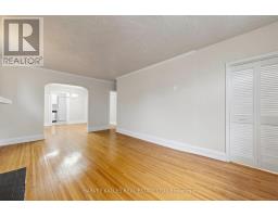 North 2nd - 163 Highbourne Road, Toronto, ON M5P2J8 Photo 11