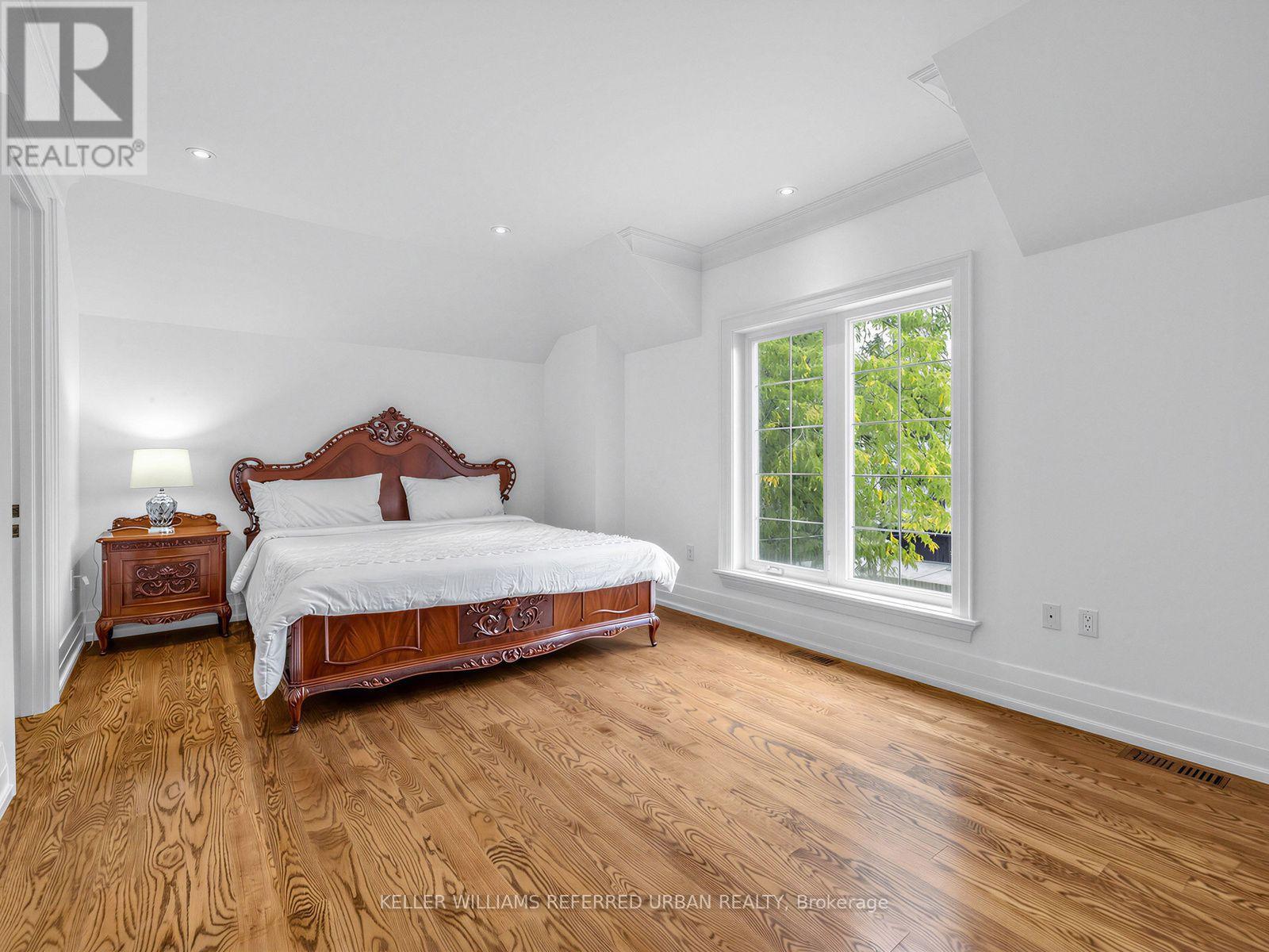 212 Empress Avenue, Toronto, ON photo 25