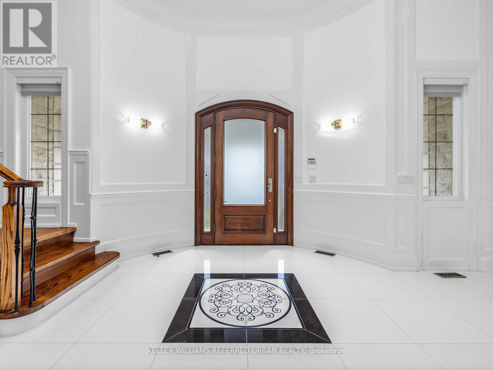 212 EMPRESS AVENUE - 3