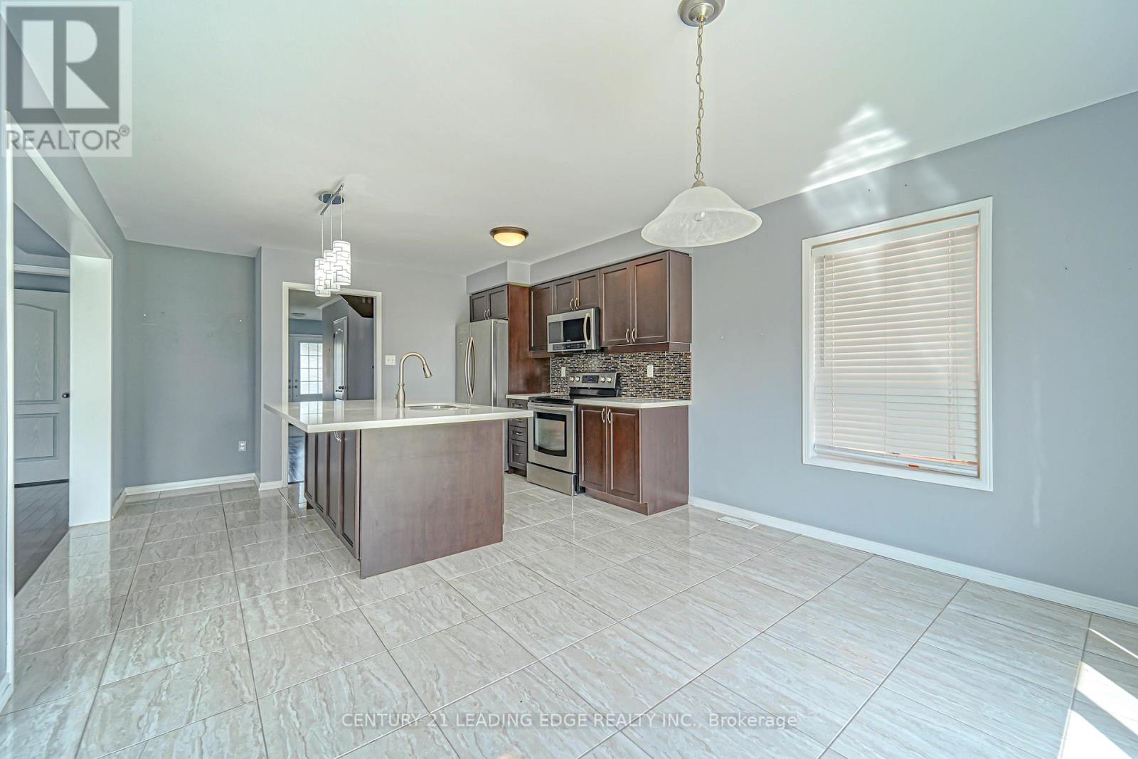 1943 Arborwood Drive, Oshawa, ON photo 13