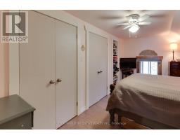1724 Penetanguishene Road, Springwater, ON L9X1Z4 Photo 23