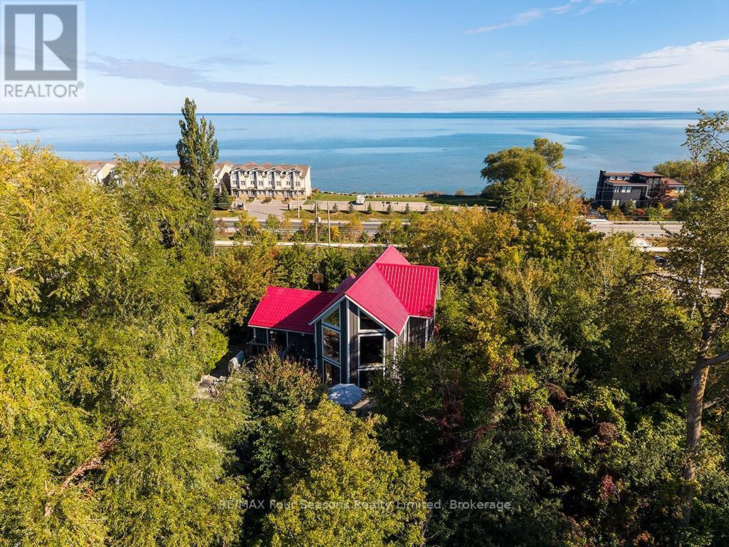 190 LAKESHORE ROAD E - 1