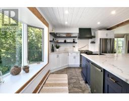 Kitchen - 190 Lakeshore Road E, Blue Mountains, ON L9Y0M9 Photo 12