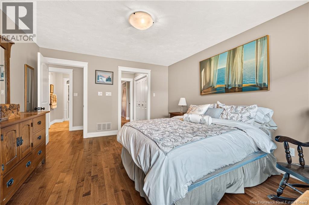51 Thornhill Crescent - Image 23
