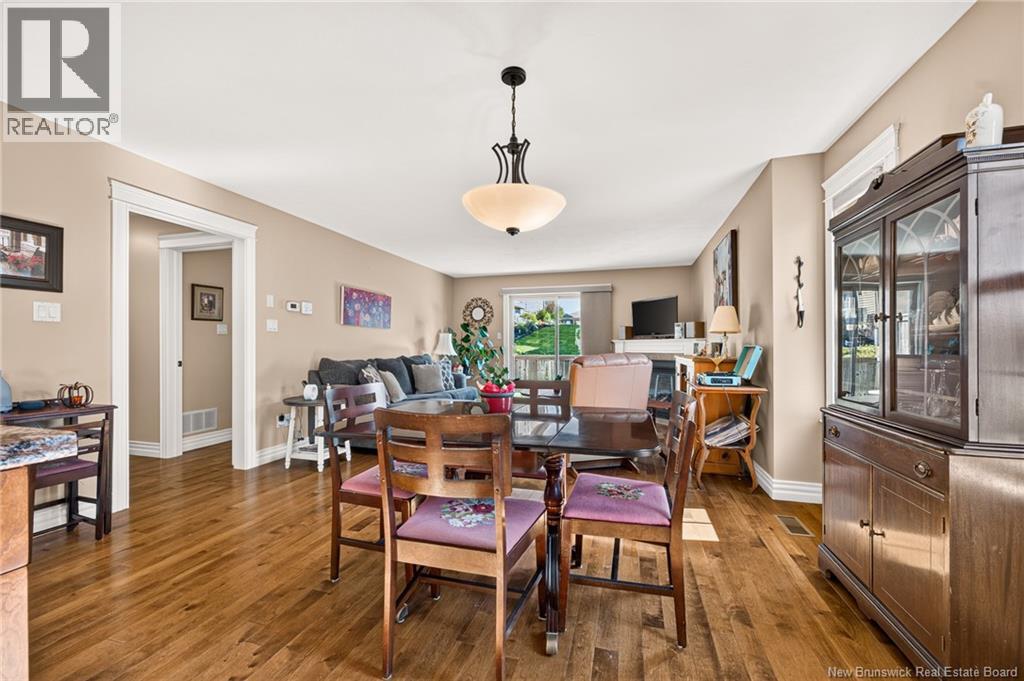 51 Thornhill Crescent - 14