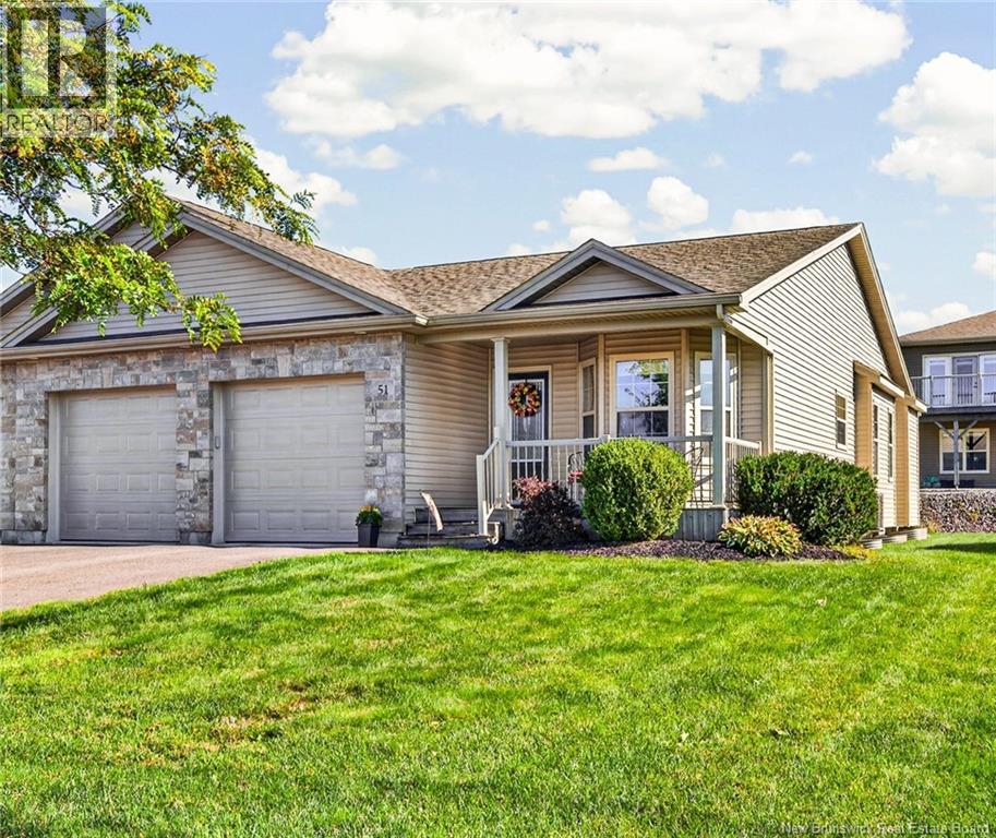 51 Thornhill Crescent - 1
