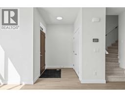 14438 15 Street NE - photo 3