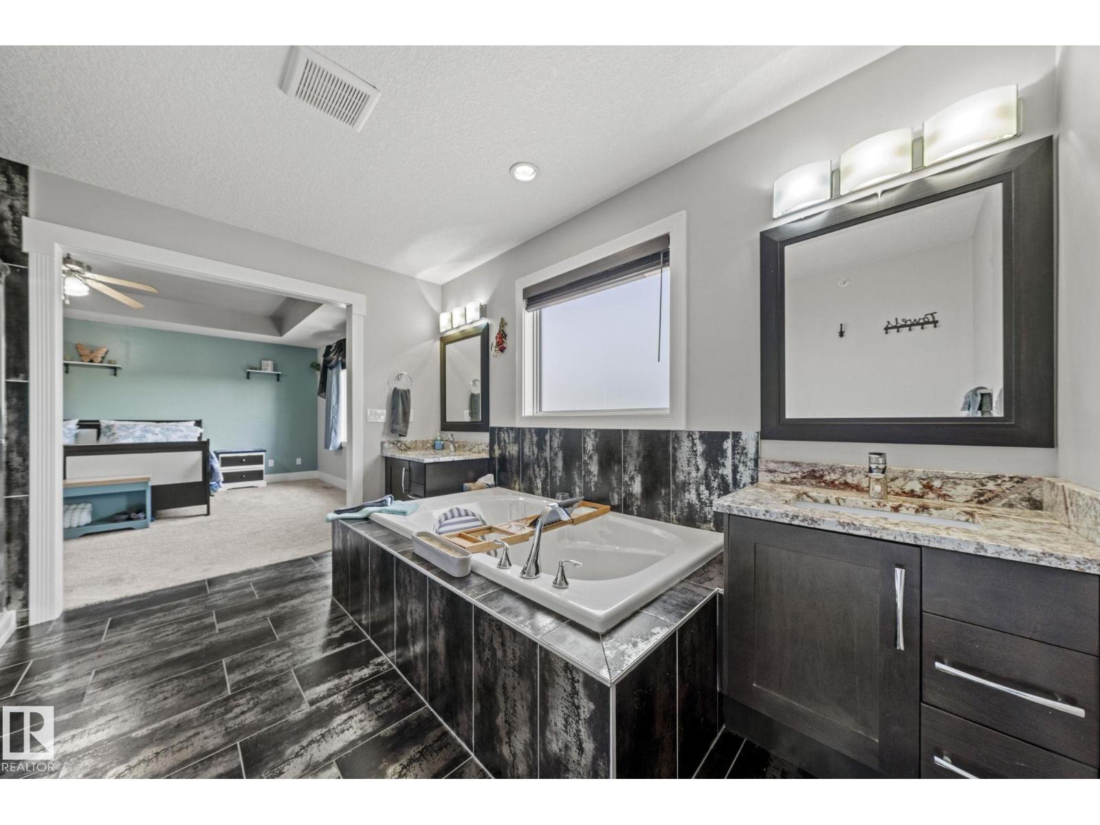 33 COTTONWOOD CR - Image 32
