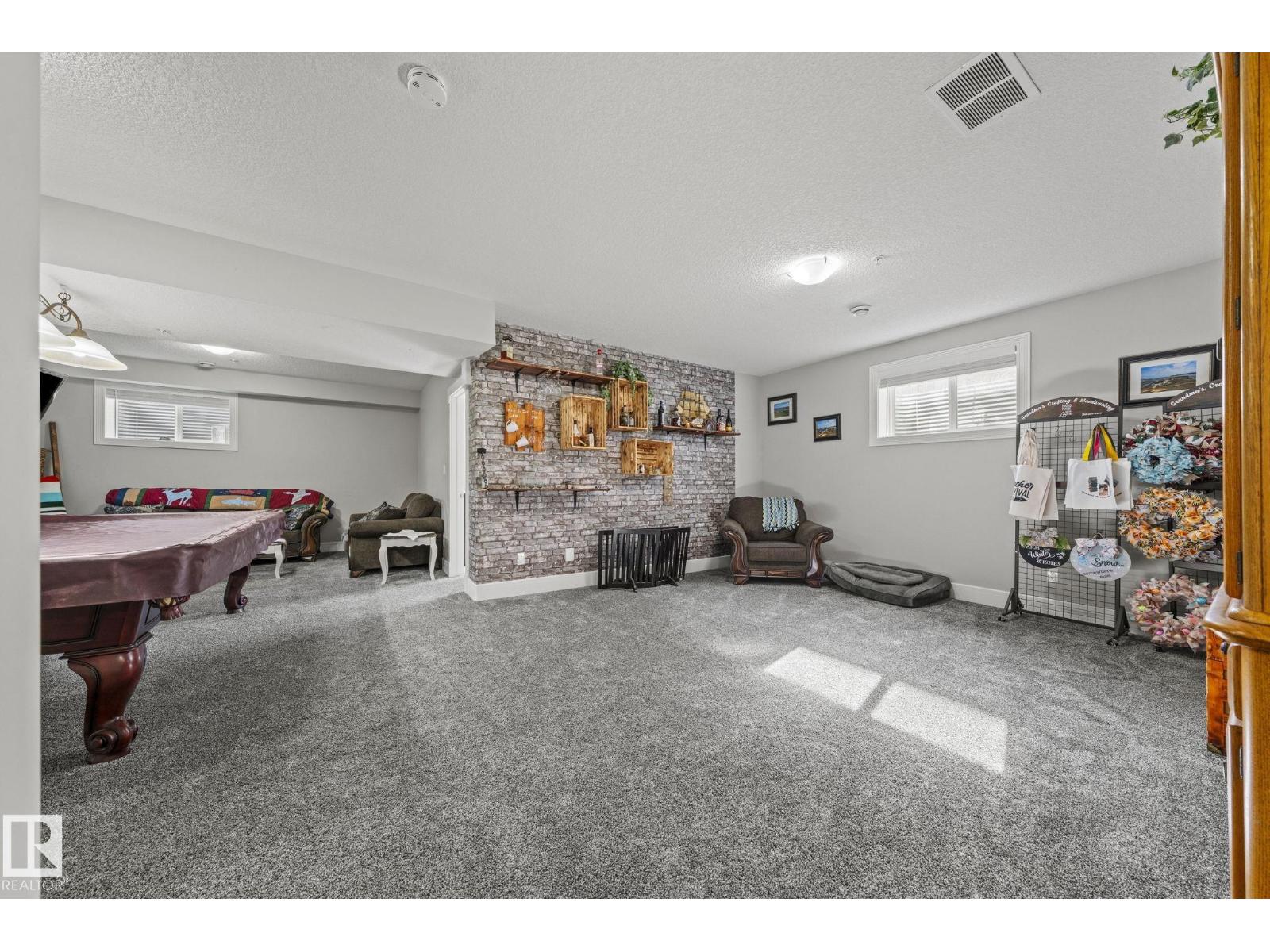 33 COTTONWOOD CR - 37