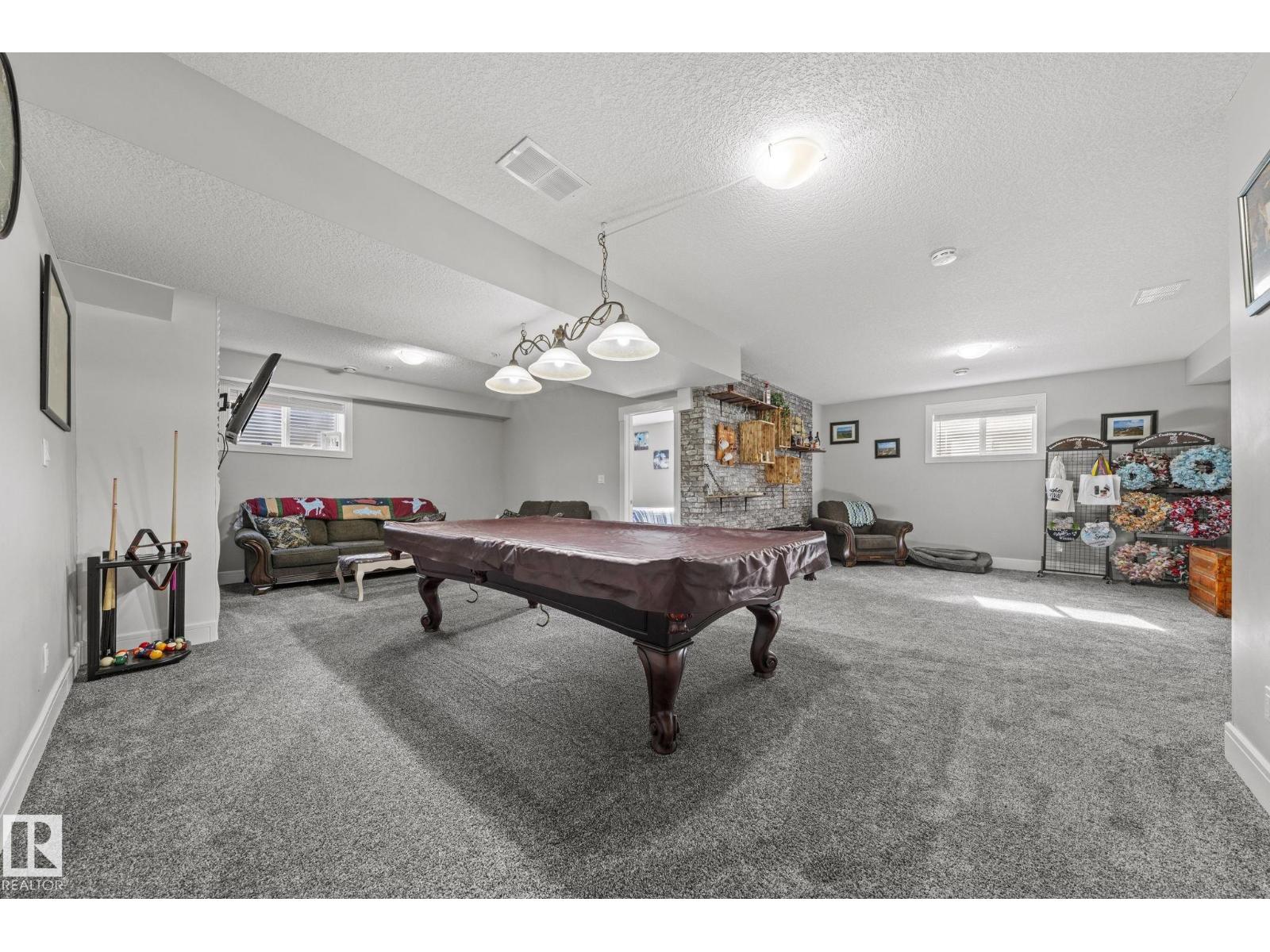33 COTTONWOOD CR - 40