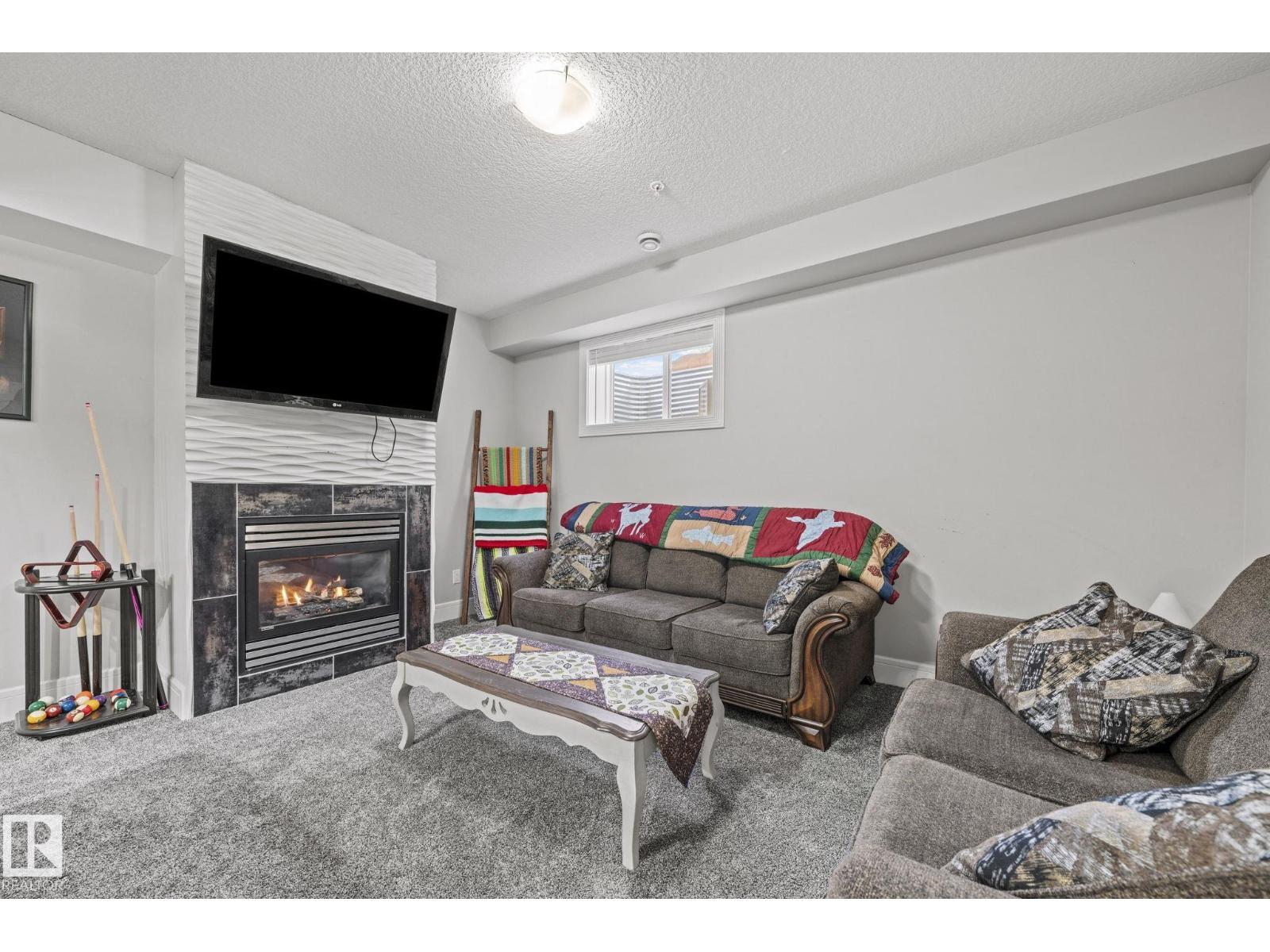 33 COTTONWOOD CR - 42