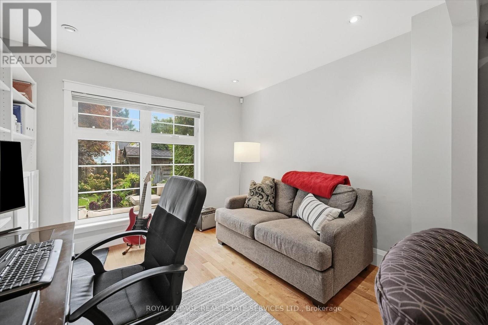 32 ANDERSON STREET - Image 11