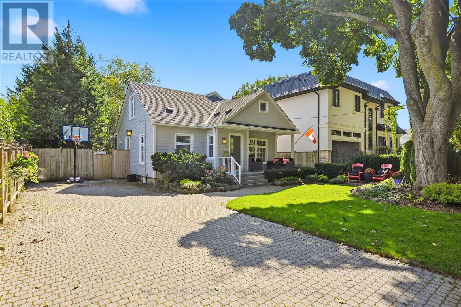 32 ANDERSON STREET - Image 4