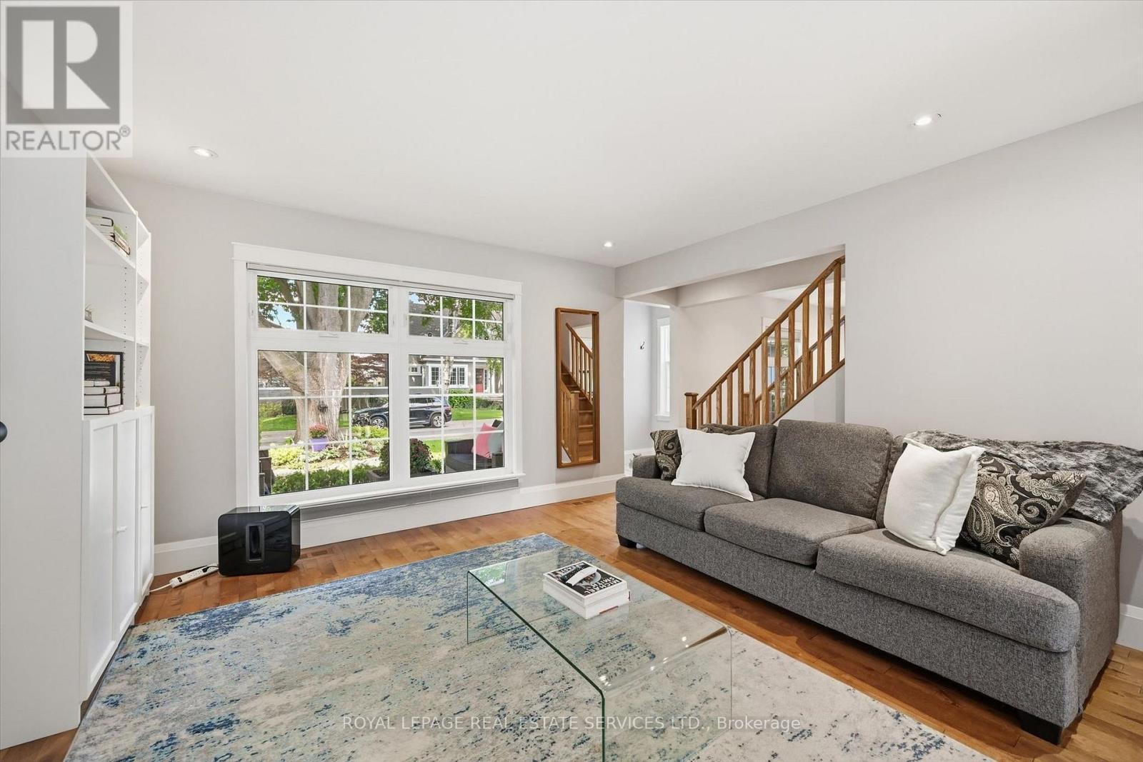 32 ANDERSON STREET - Image 9
