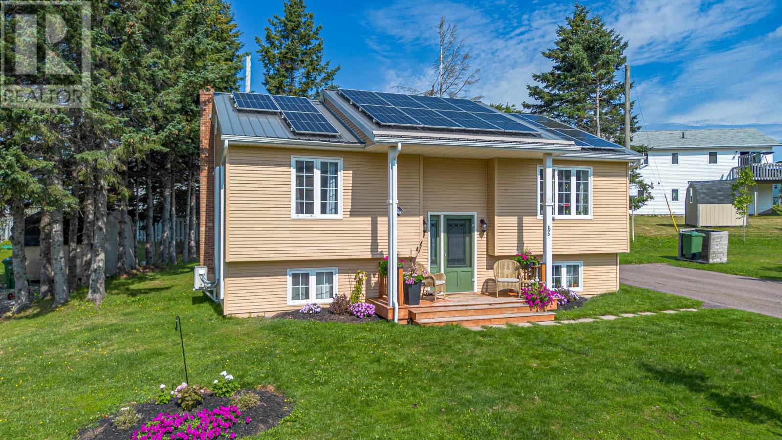 200 WESTRIDGE Crescent - 27