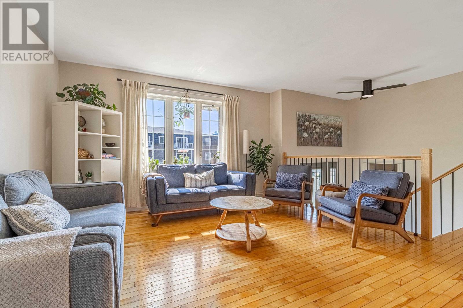 200 WESTRIDGE Crescent - 8