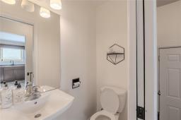 270 Seine River Trail, La Broquerie, MB R0A0Z0 Photo 12