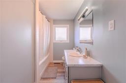 270 Seine River Trail, La Broquerie, MB R0A0Z0 Photo 15