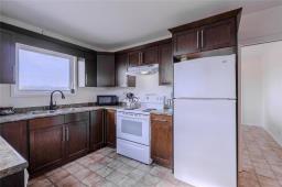 270 Seine River Trail, La Broquerie, MB R0A0Z0 Photo 7