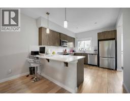42 MIDTOWN Boulevard SW - photo 8