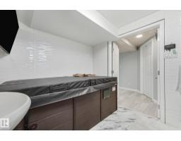 10218 167a Av Nw, Edmonton, AB T5X2Z3 Photo 48