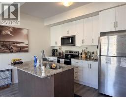 100 Hollywood Court Unit# 27, Cambridge, ON N1R0C5 Photo 9