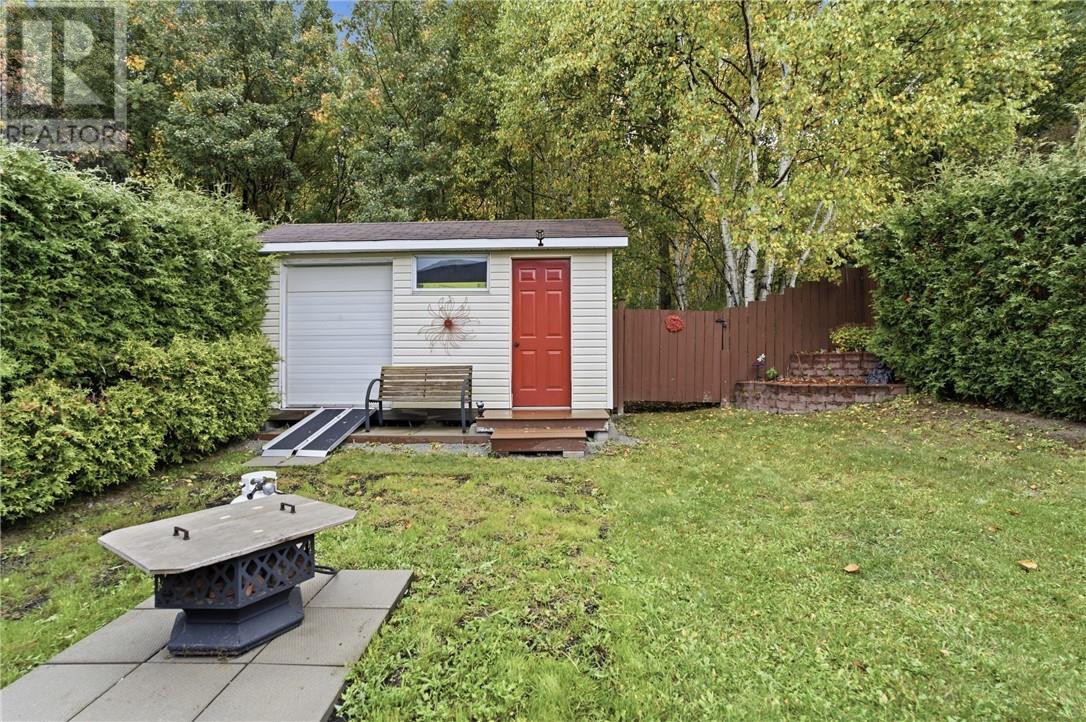 168 AMBERDALE Court - Image 18
