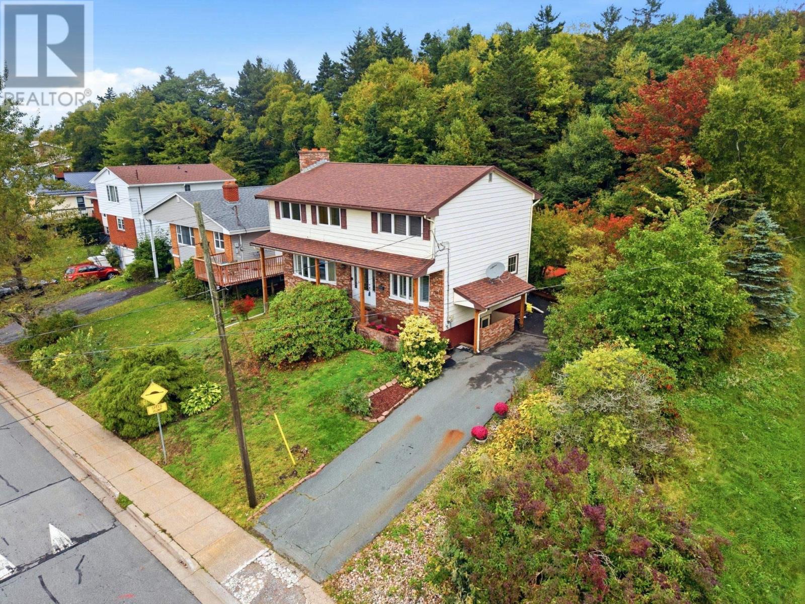 114 Regal Road - 35