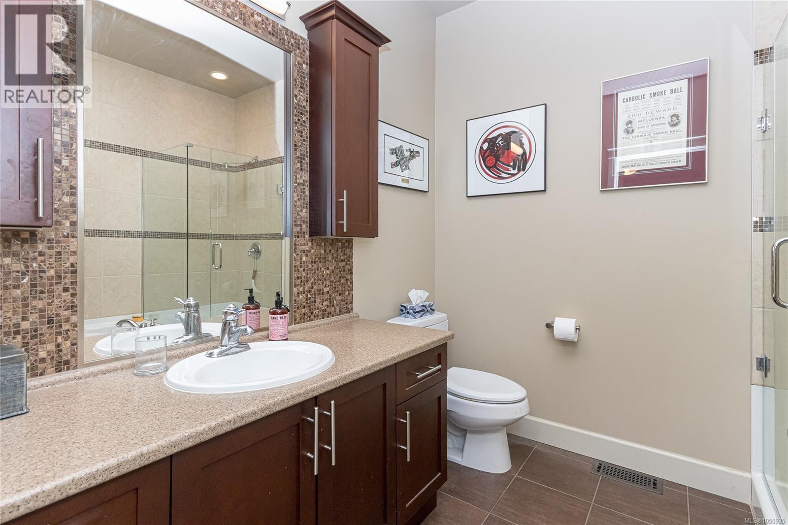 #1 551 Bezanton Way - Image 16