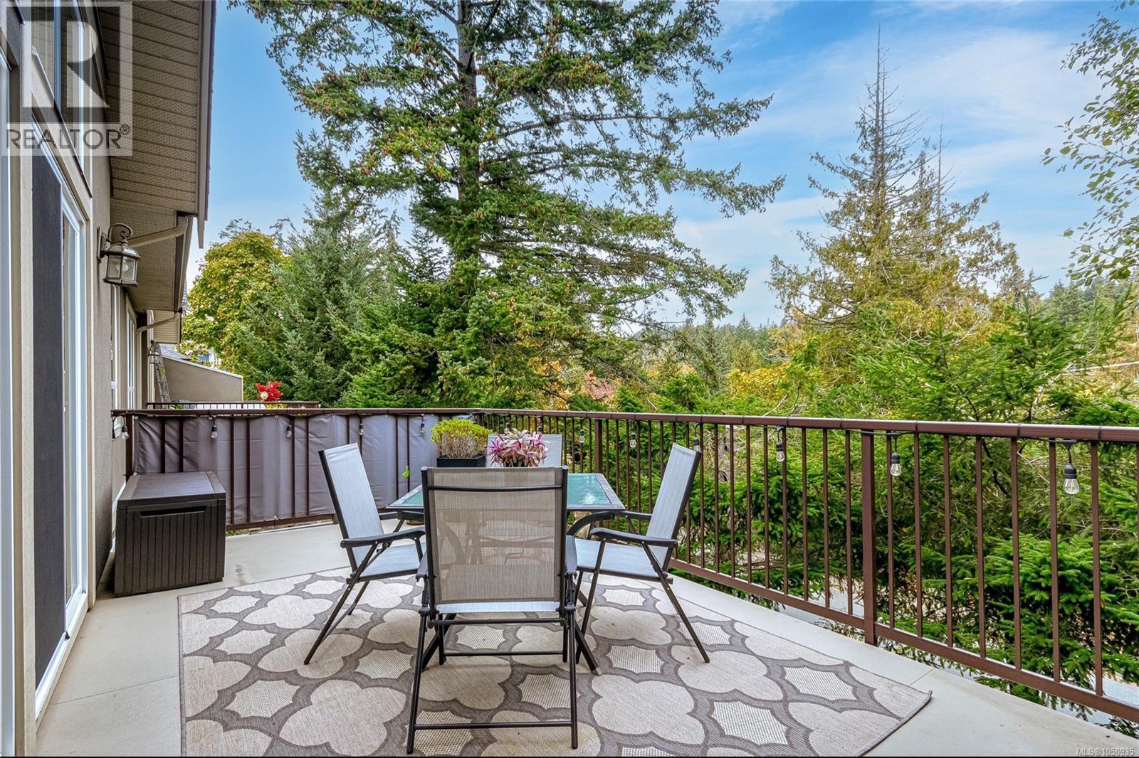 #1 551 Bezanton Way - 21