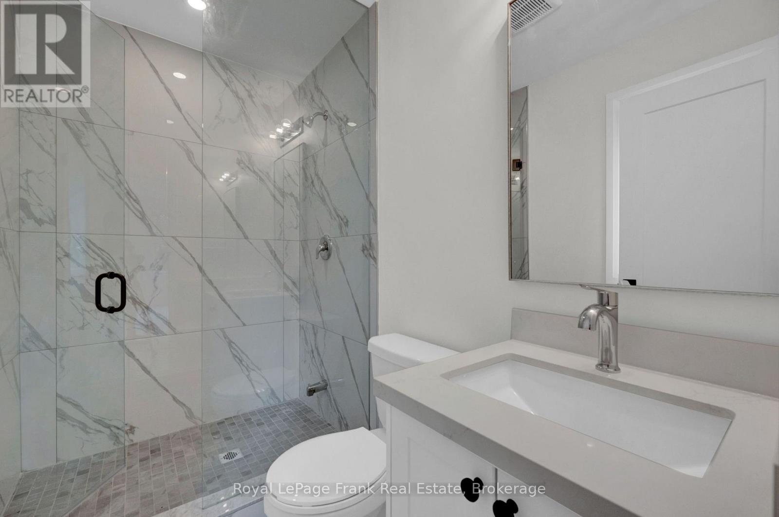 323 ANDERSON AVENUE - 30