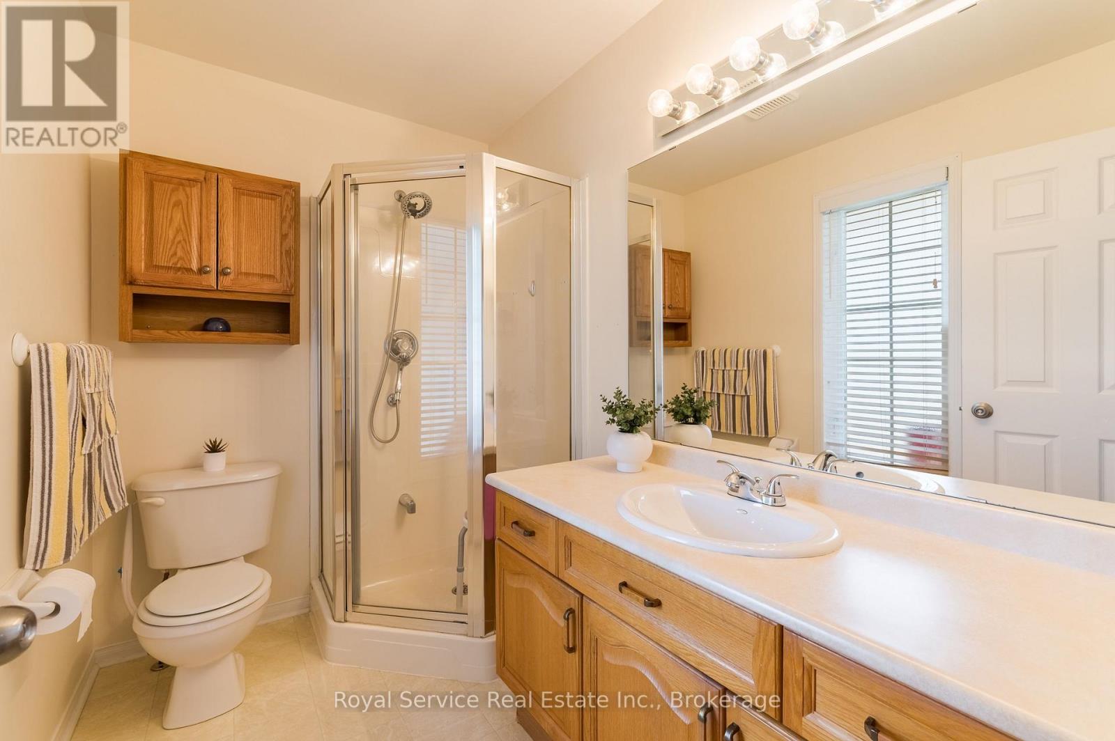 11 ALGONQUIN TRAIL - 22
