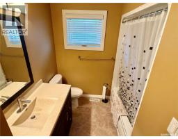 715 Mcnaughton Street, Moosomin, SK S0G3N0 Photo 24