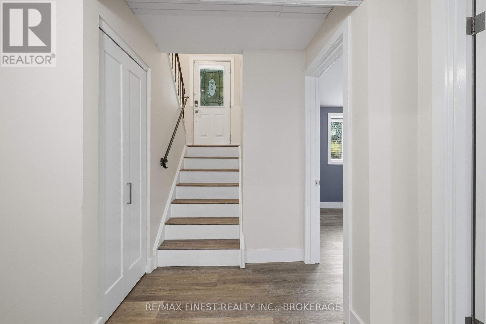 366 ROOSEVELT DRIVE - 24