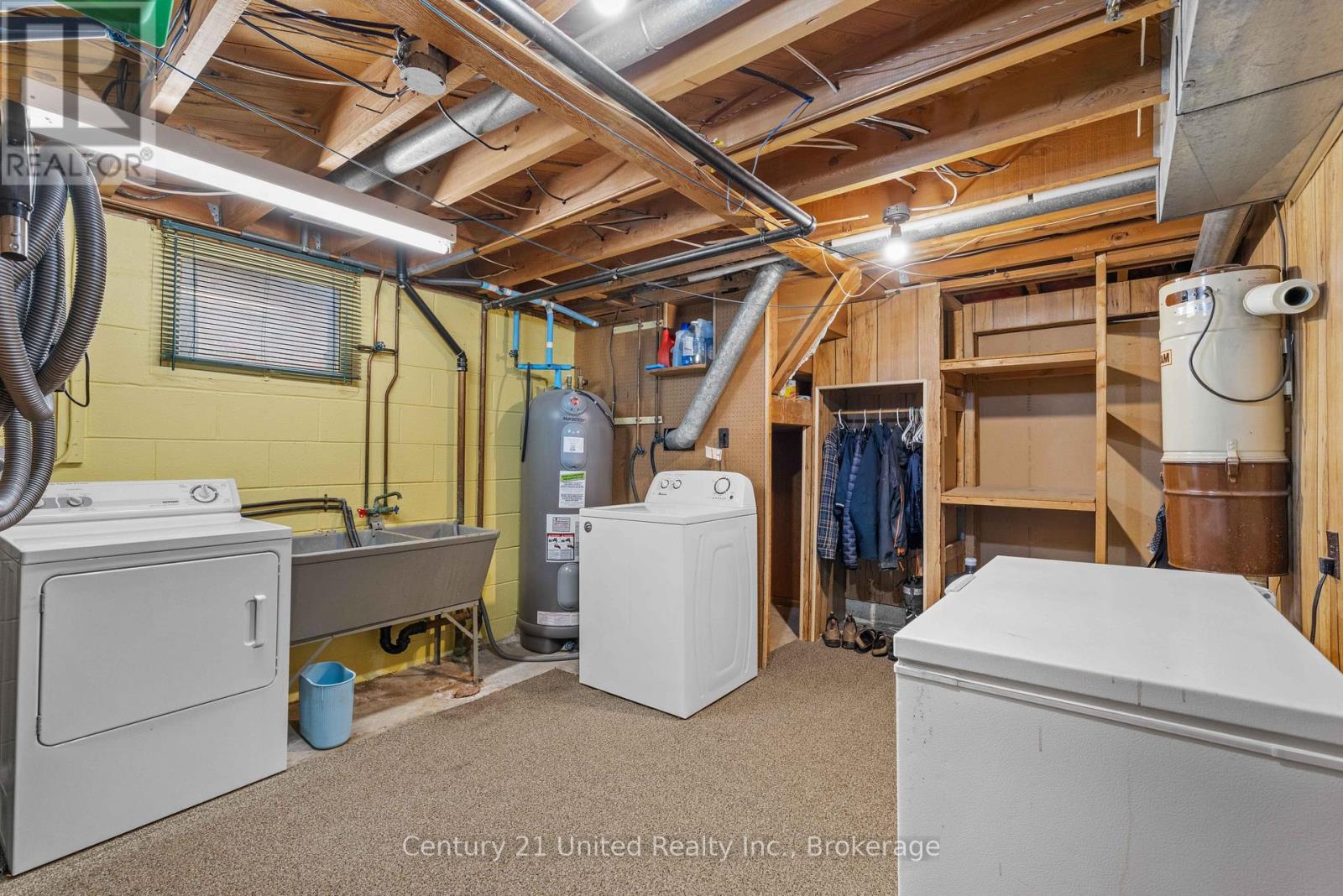 1175 EDMISON DRIVE - 39