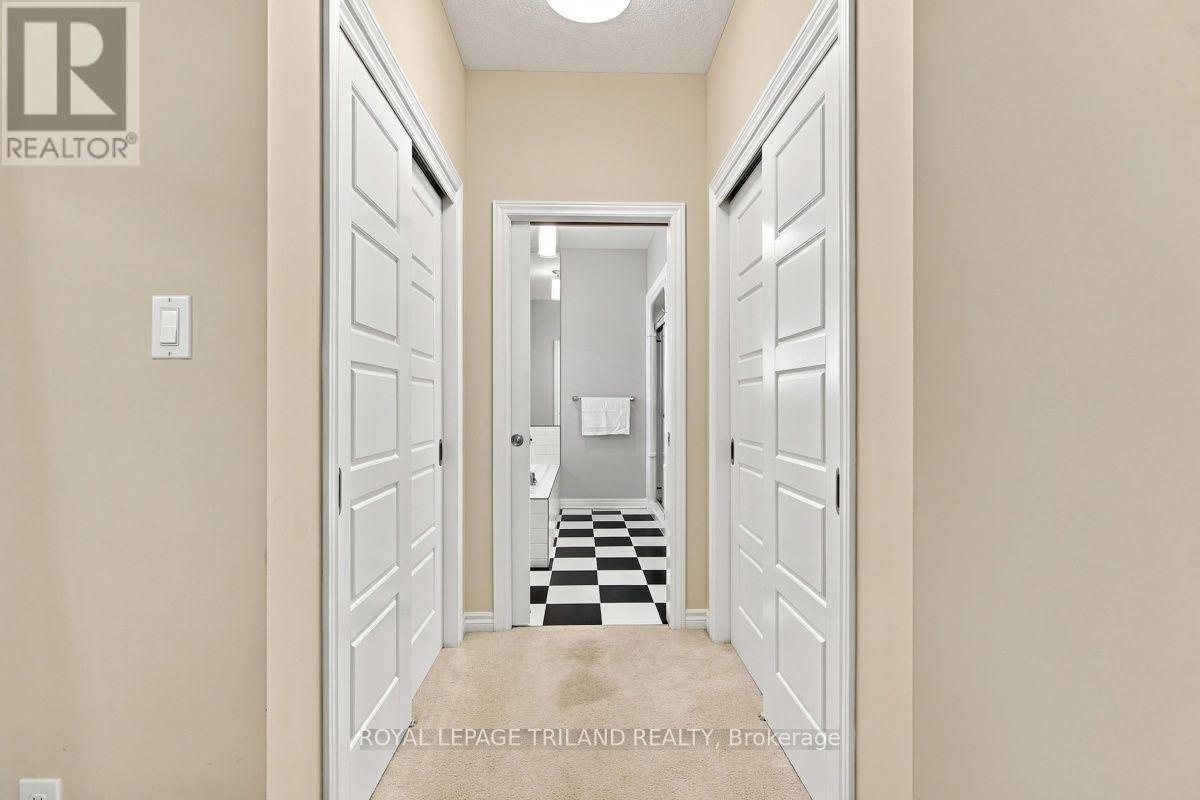 43 HICKORY LANE - 23