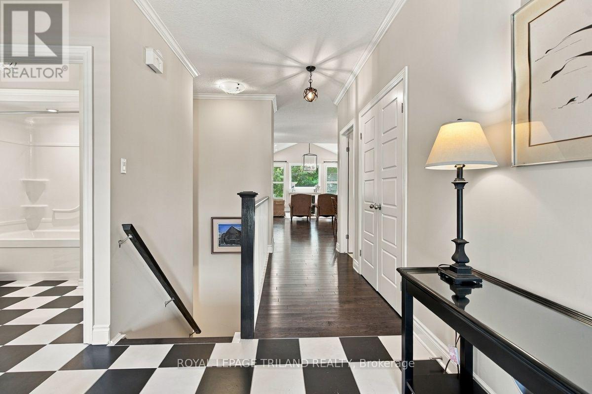 43 HICKORY LANE - 7