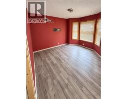 180 Hawkhill Way Nw, Calgary, AB T3G3H1 Photo 14