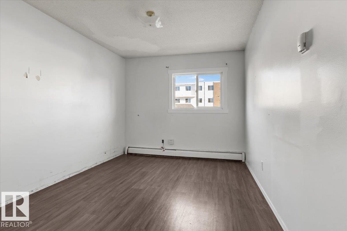 #108A 14520 52 ST NW - 16