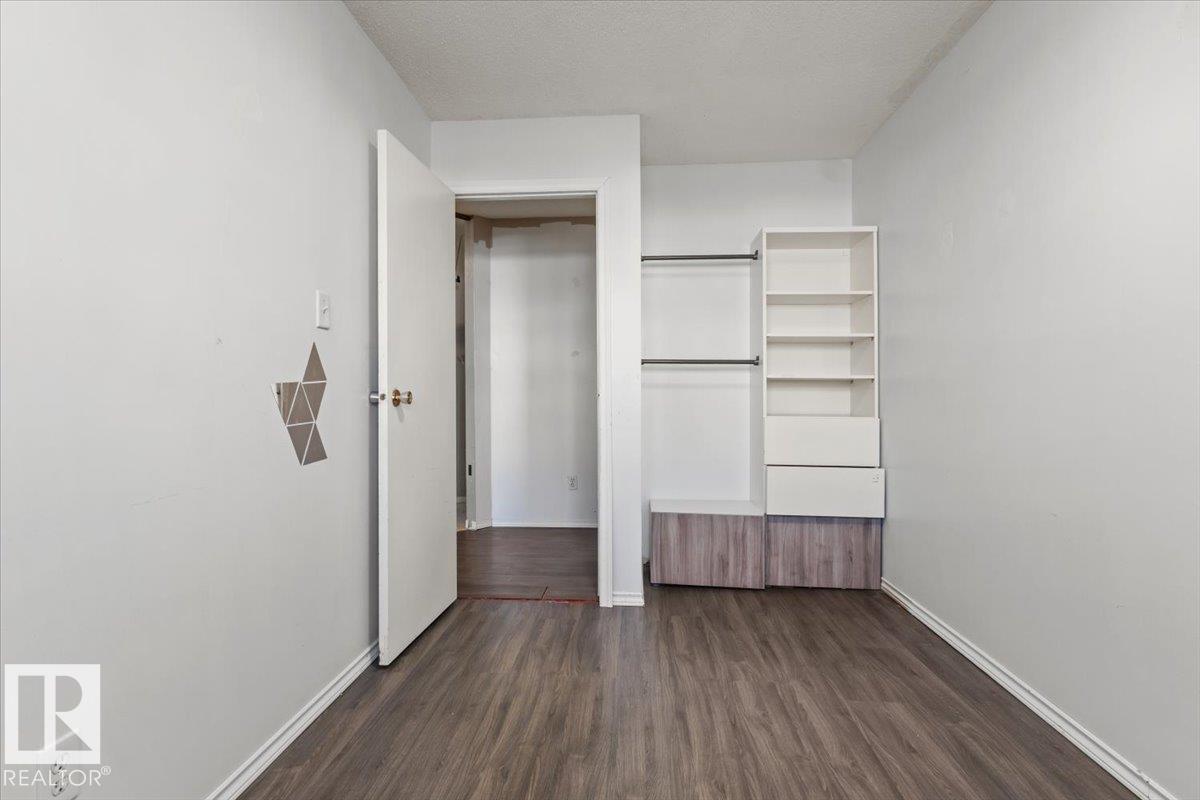 #108A 14520 52 ST NW - 17