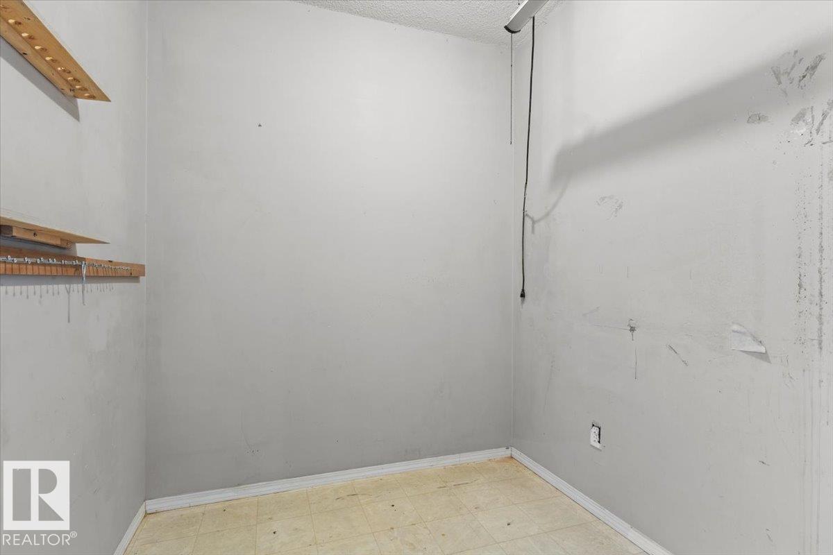 #108A 14520 52 ST NW - Image 20