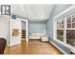 Laundry room - 4390 40th Street, Creston, BC V0B1C1 Photo 14