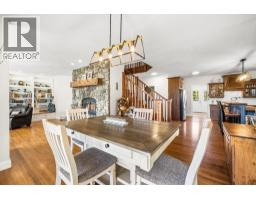4pc Ensuite bath - 4390 40th Street, Creston, BC V0B1C1 Photo 11
