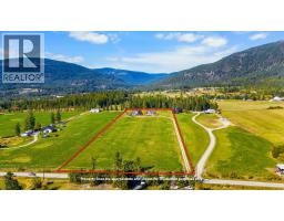 4390 40th Street, Creston, BC V0B1C1 Photo 32