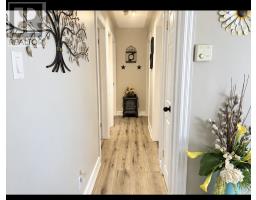 51 Main Street thumbnail 15