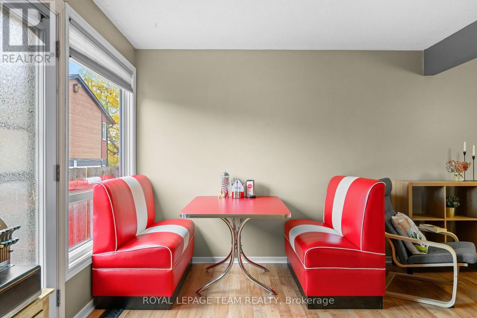 128 MCCLINTOCK WAY - 13