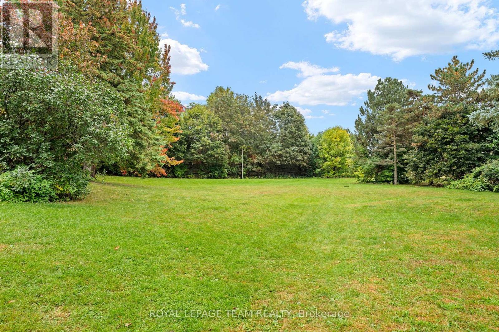 128 MCCLINTOCK WAY - 33